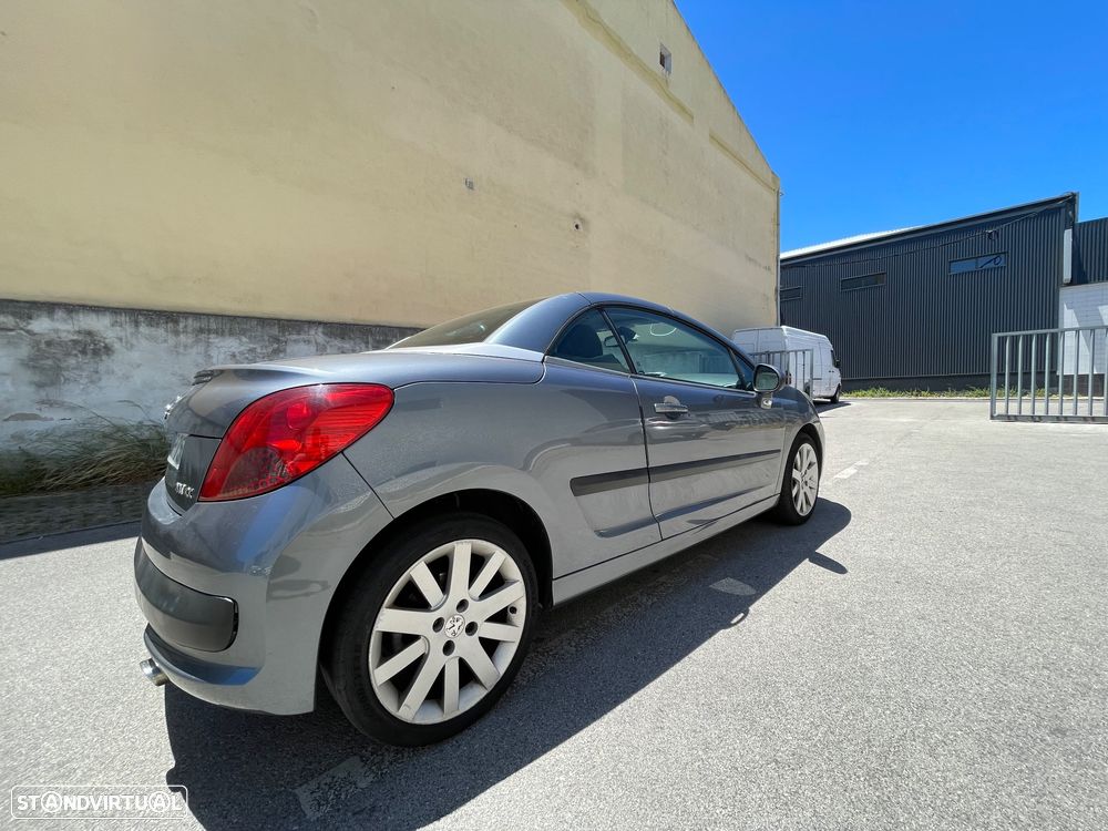 Peugeot 207 CC 1.6 HDi FAP Sport - 3