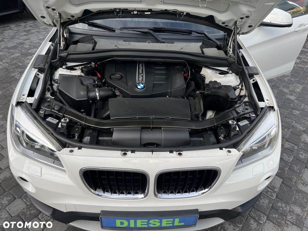 BMW X1 sDrive16d Sport Line - 11