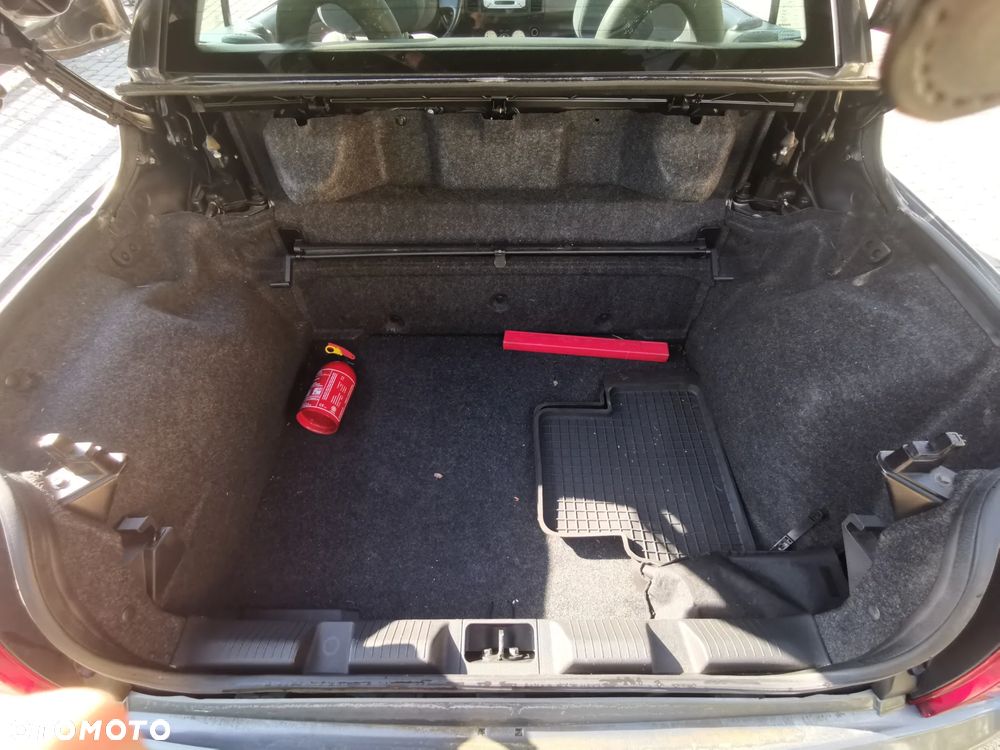 Nissan Micra - 5