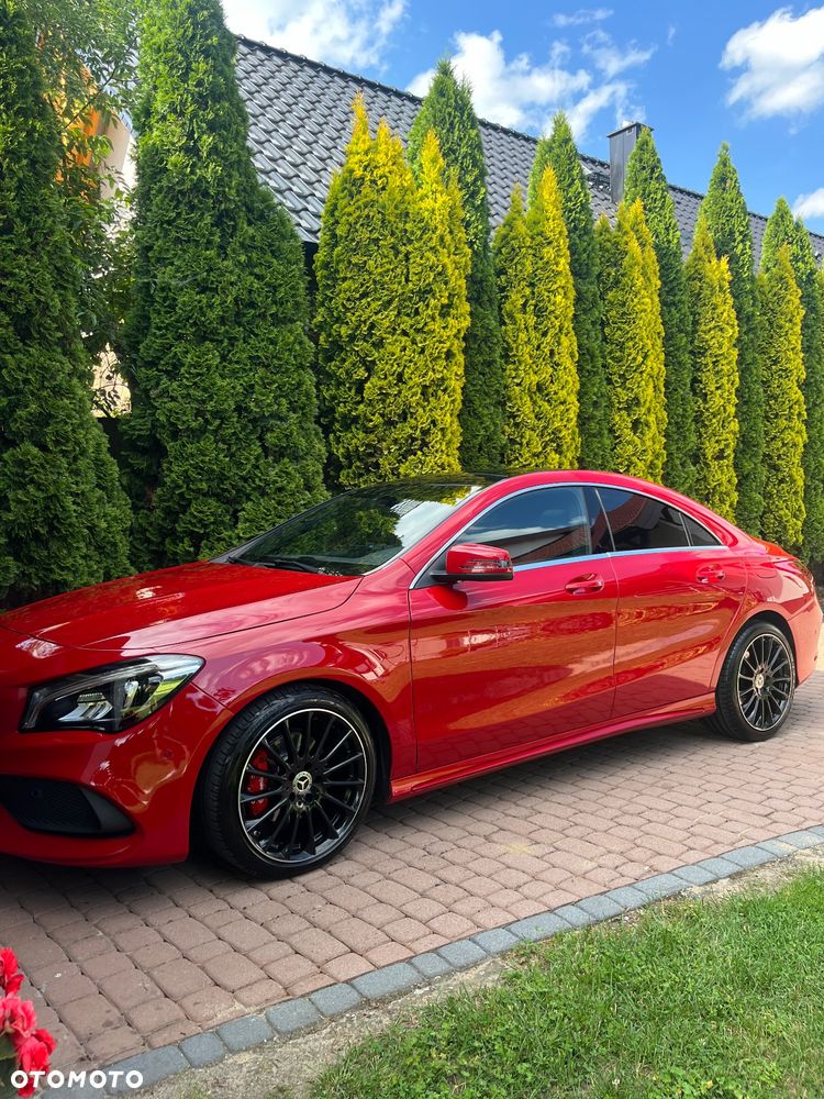 Mercedes-Benz CLA 180 AMG Line - 24