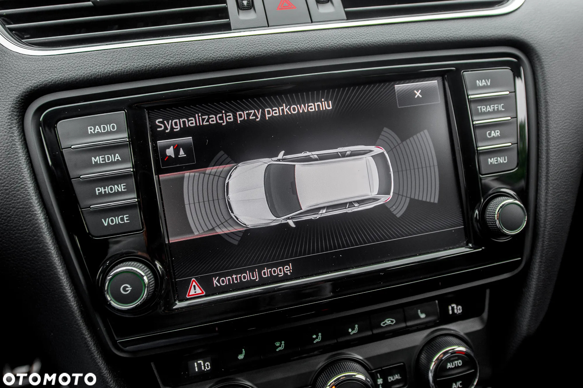Skoda Octavia 2.0 TSI RS - 32