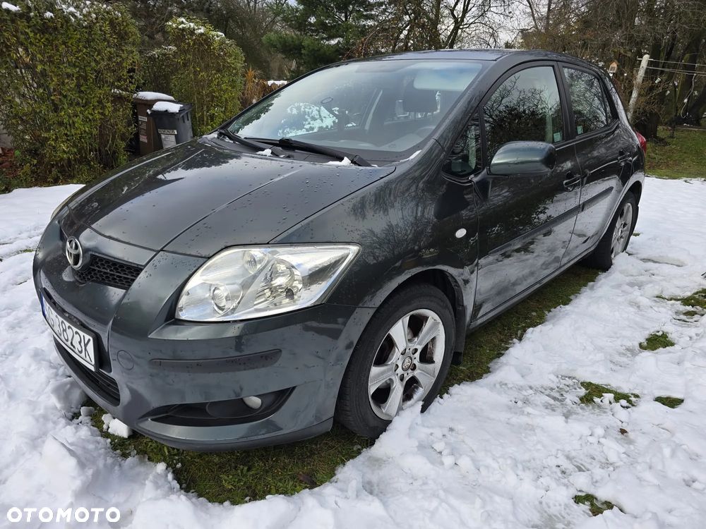 Toyota Auris 1.6 VVT-i Terra - 3