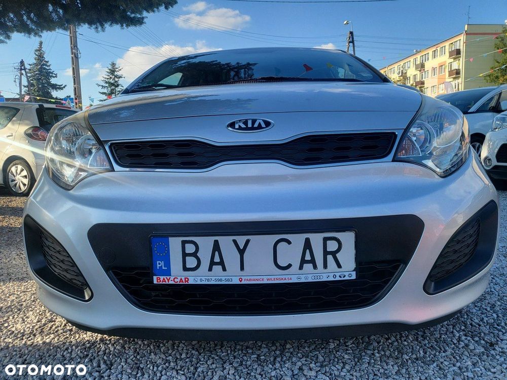 Kia Rio - 3