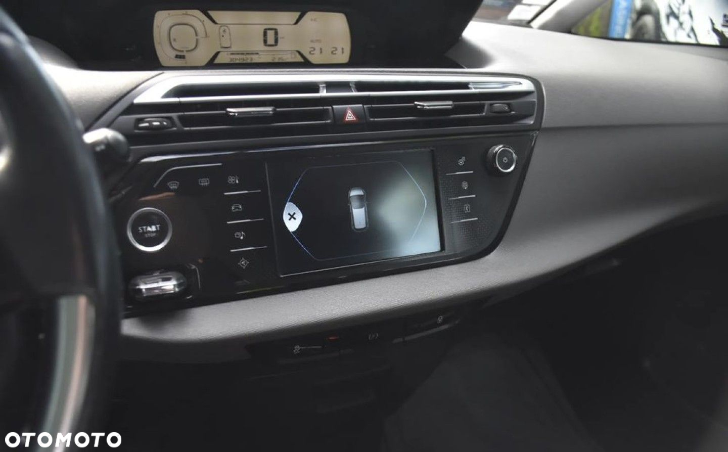 Citroën C4 Picasso - 13