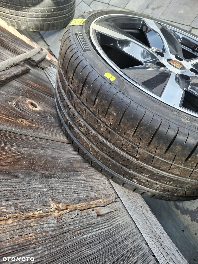 Sprzedam koła do Porsche Taycan 21cali Opony jak nowe dot21 - 18