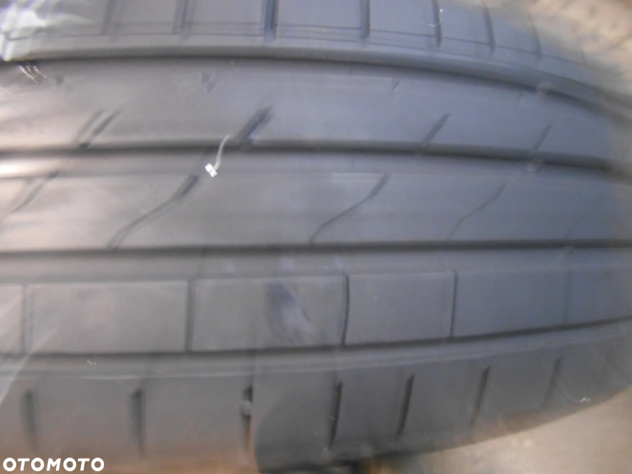 OPONA POJEDYNKA 205/65R17 HANKOOK VENTUS S1 EVO3 DOT 4922 6.9MM - 2