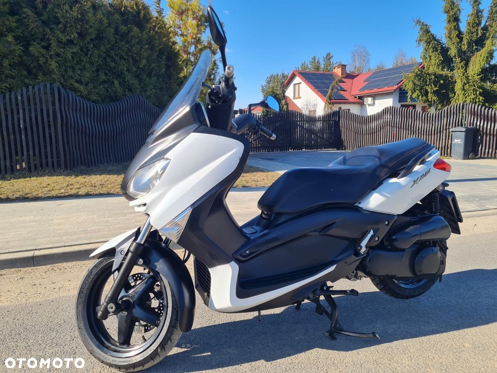 Yamaha X-max - 1
