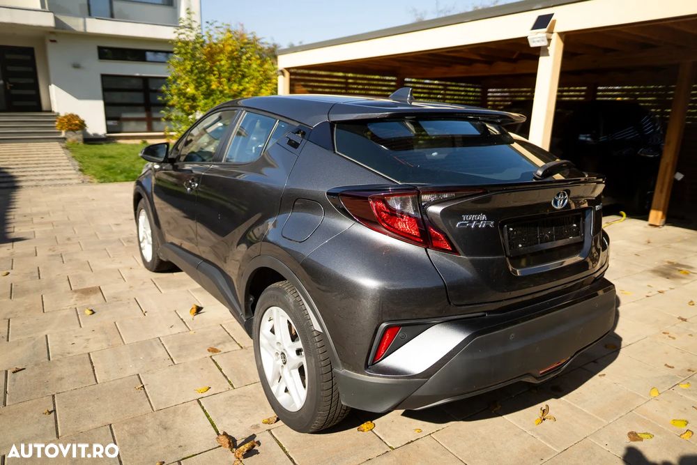 Toyota C-HR 1.8 HSD 122 CP 4x2 CVT Cult - 12