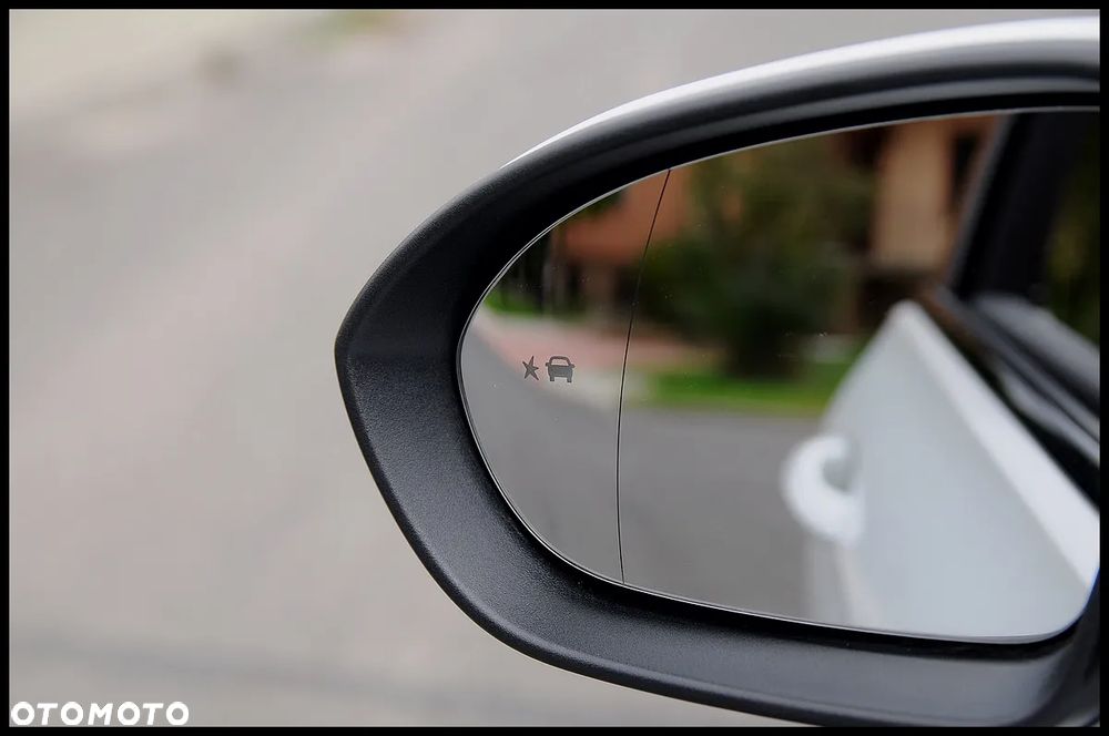 Opel Insignia - 28