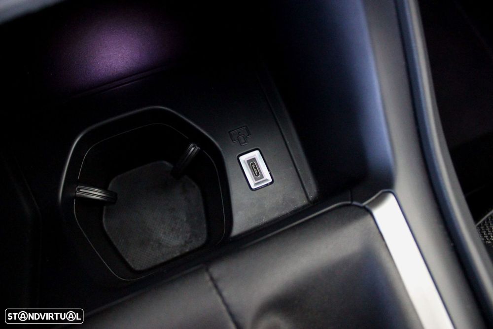 Peugeot 308 1.2 PureTech Allure - 32