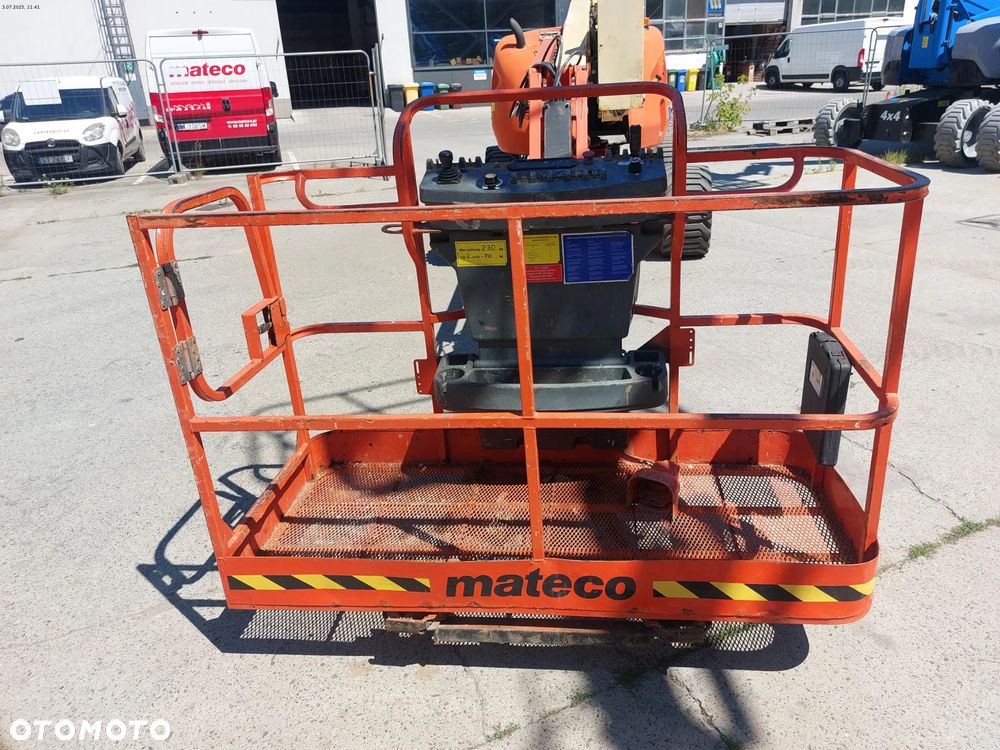 JLG 510AJ - 12