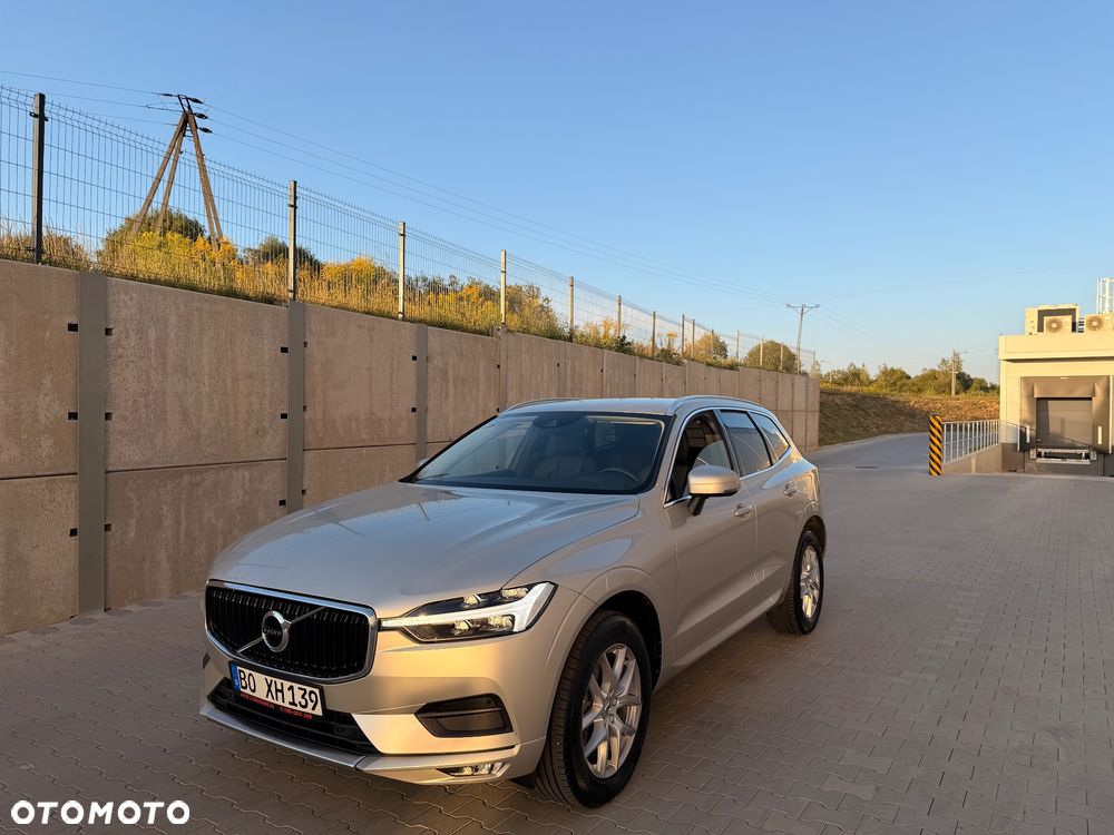 Volvo XC 60 T4 Geartronic Momentum Pro - 1