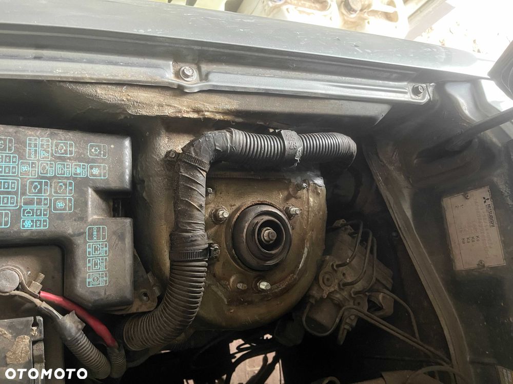 Mitsubishi Pajero Pinin - 4