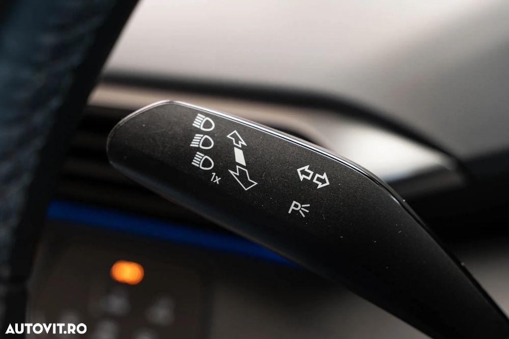 VOLKSWAGEN ID.4 2021 — imagine 22