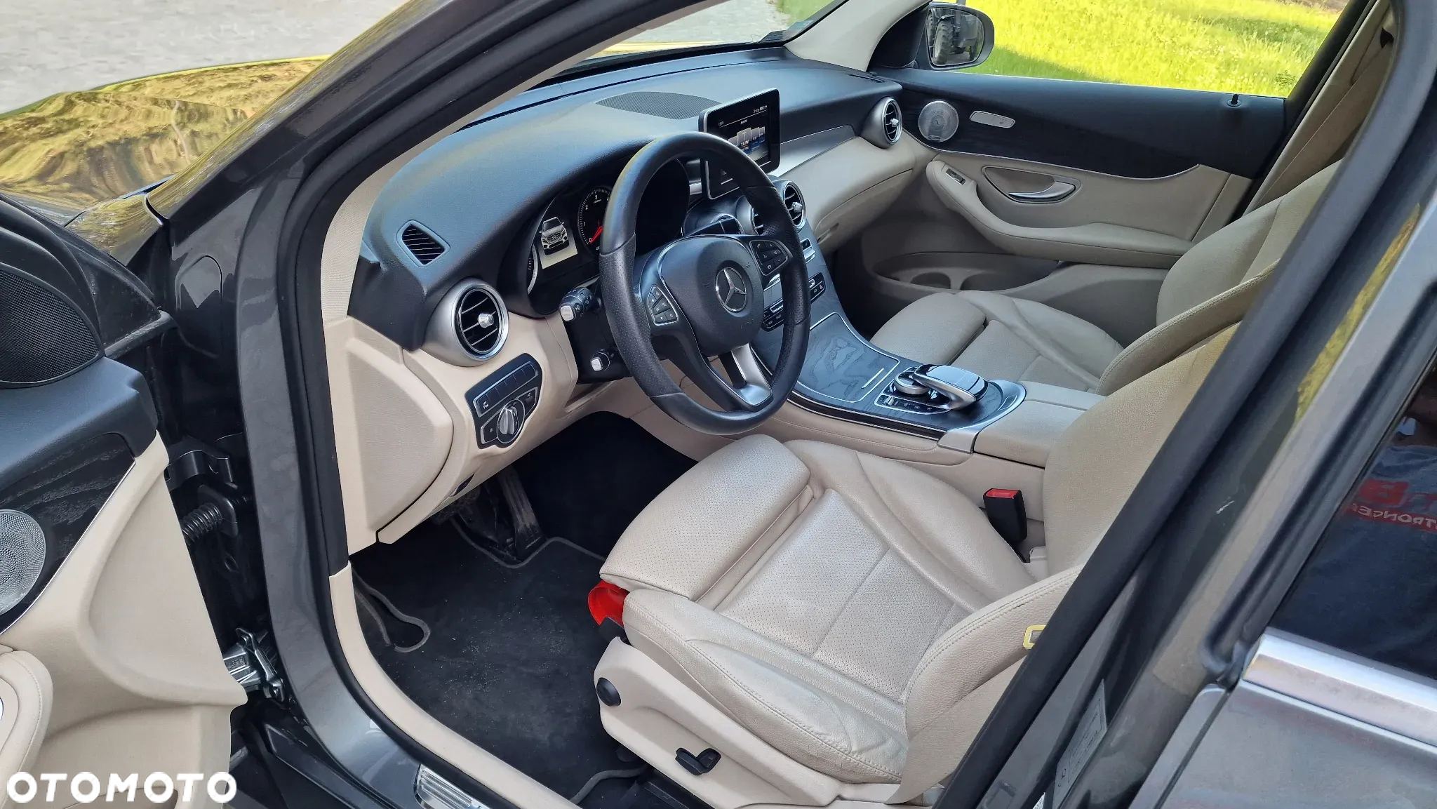 Mercedes-Benz GLC 220 d 4-Matic - 23