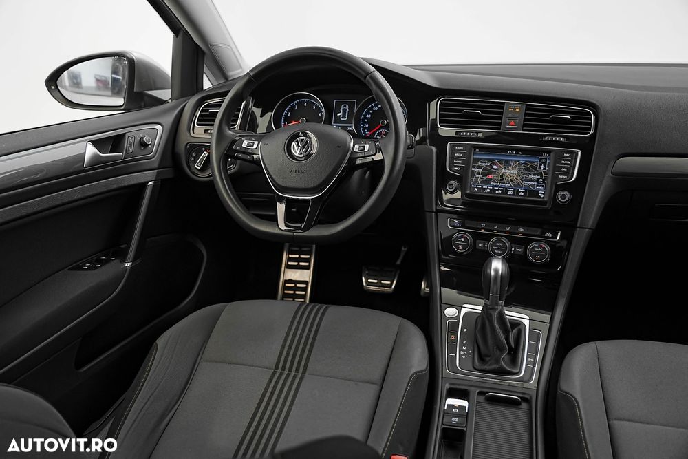 Volkswagen Golf 1.4 TSI ACT BlueMotion Technology DSG Allstar - 12