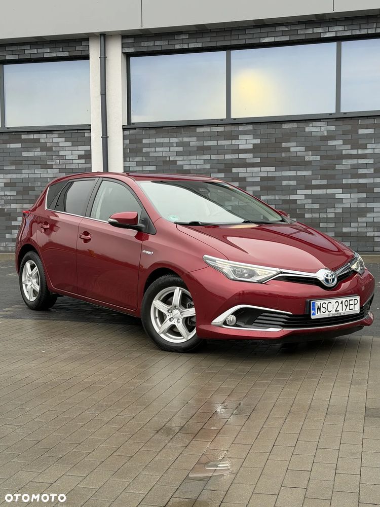 Toyota Auris Hybrid 135 Premium - 1