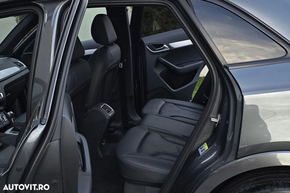 Audi Q3 2.0 TDI Quattro S-Tronic - 11