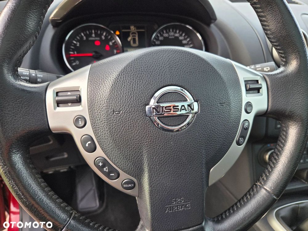 Nissan Qashqai 2.0 4 x 4 tekna - 23