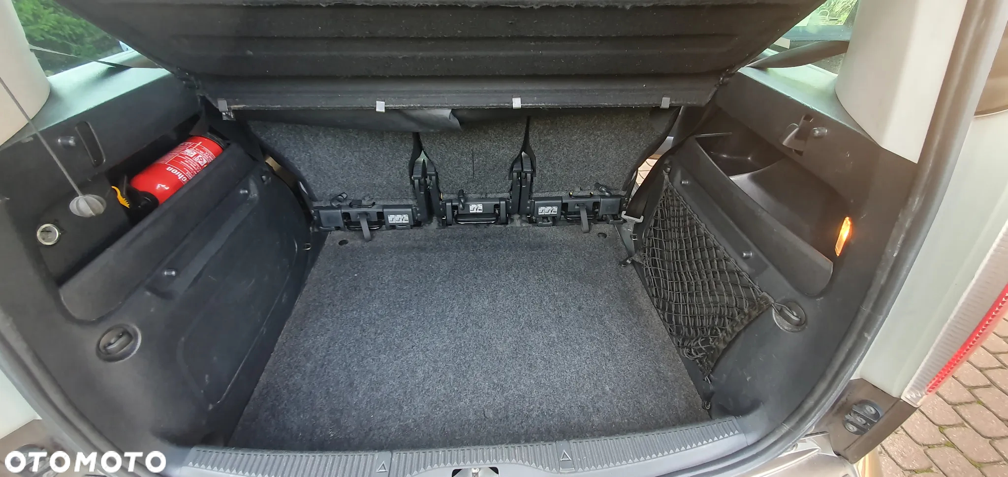 Skoda Roomster 1.4 16V Ambition - 28