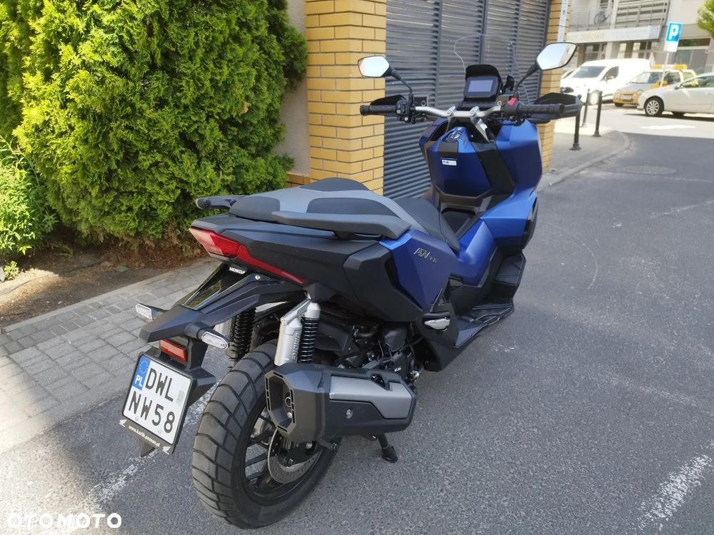 Honda ADV350 - 5