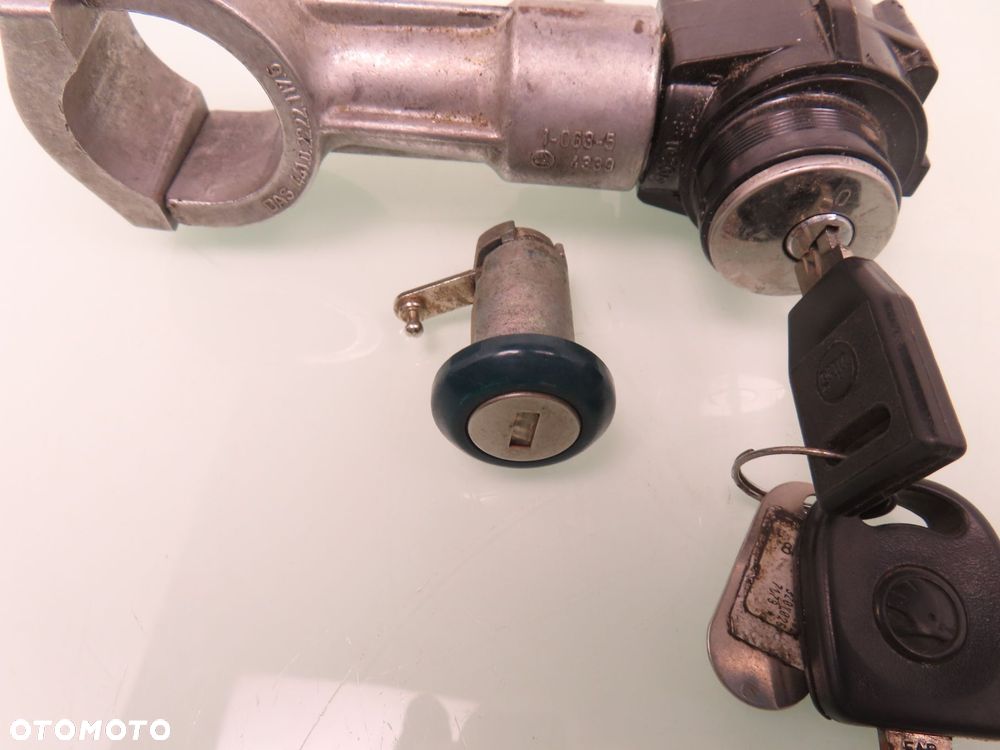 STACYJKA WKŁADKI SKODA FELICIA 441022221176 - 6