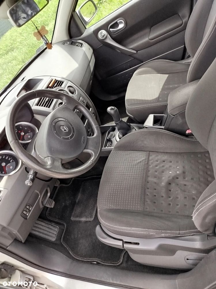 Renault Megane - 8