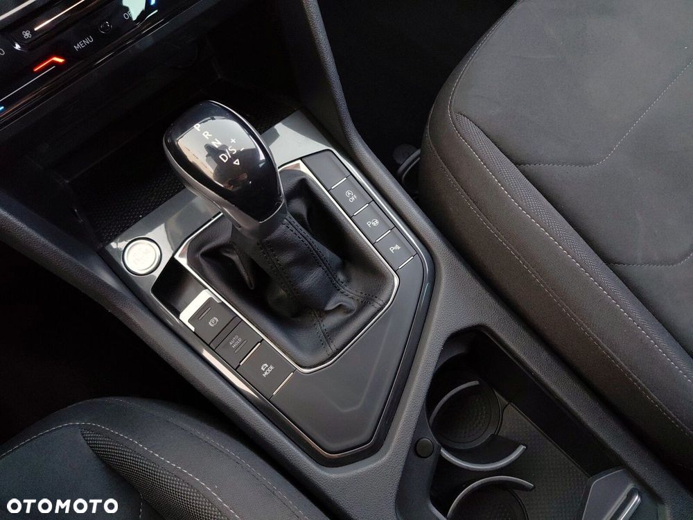 Volkswagen Tiguan 1.5 eTSI Elegance DSG - 28