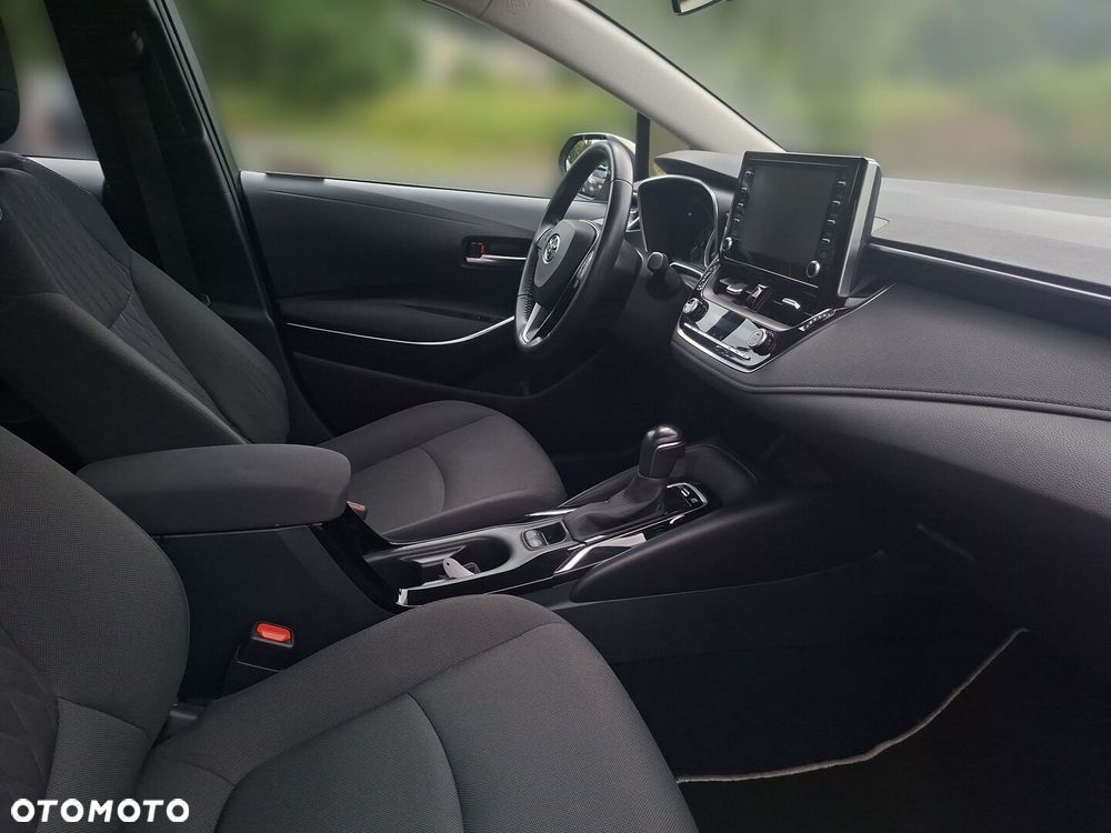 Toyota Corolla 1.8 Hybrid Comfort - 9