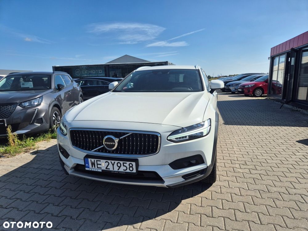Volvo V90 Cross Country D5 AWD Pro - 13