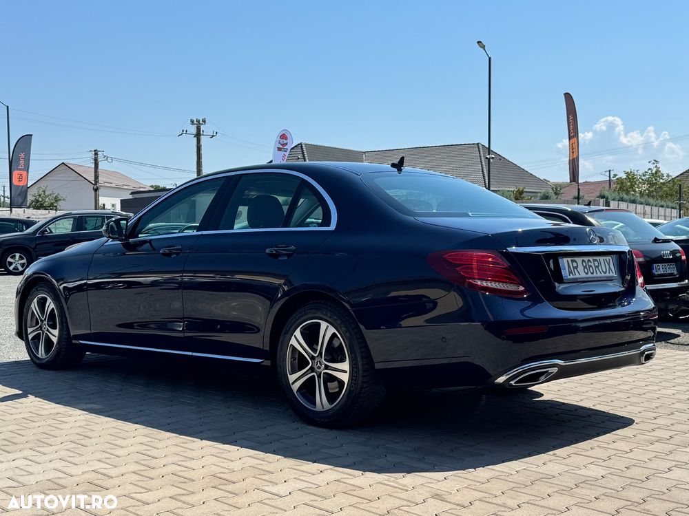Mercedes-Benz E - 7