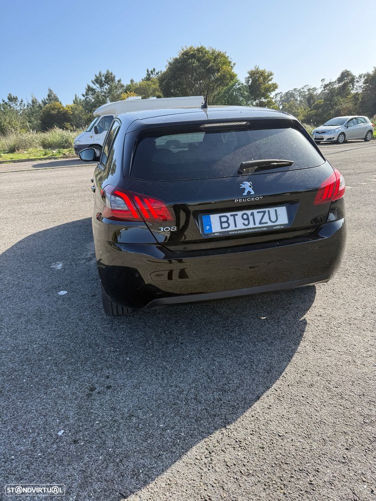Peugeot 308 PureTech 130 GPF EAT8 Stop & Start Allure - 5
