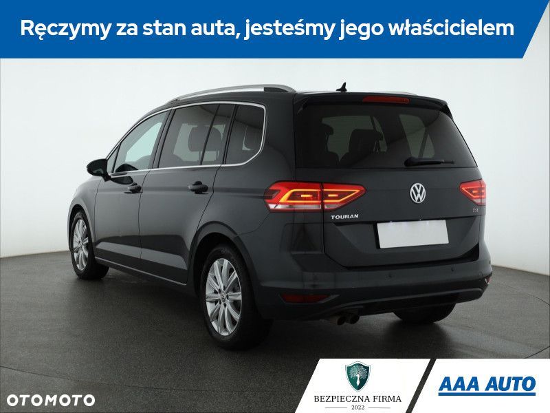 Volkswagen Touran - 5