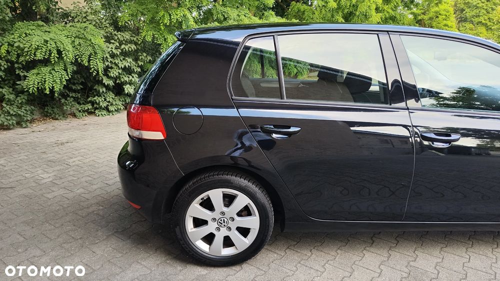 Volkswagen Golf 1.6 Comfortline - 10