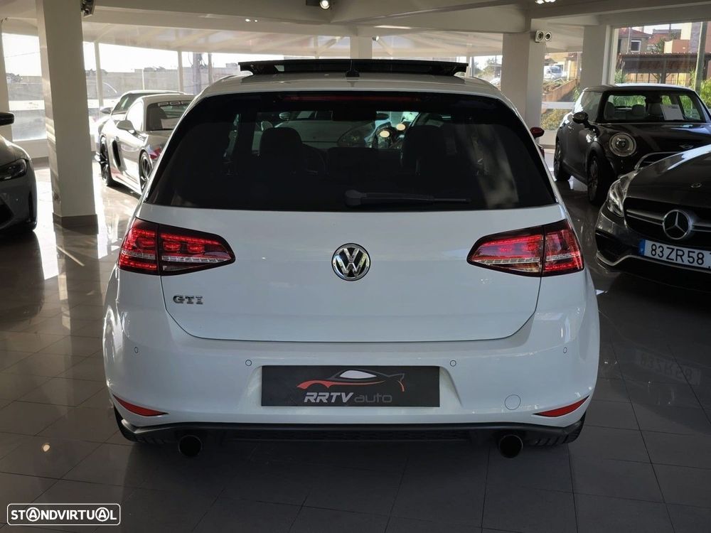 VW Golf 2.0 TSi GTi DSG - 15