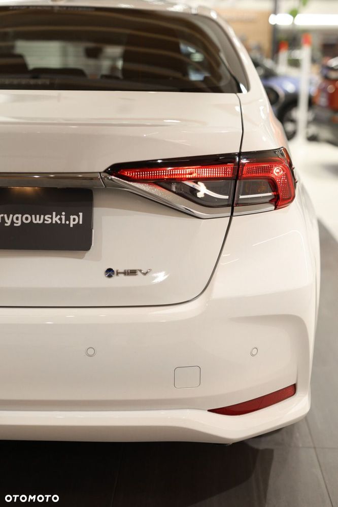 Toyota Corolla 1.8 Hybrid Comfort - 38