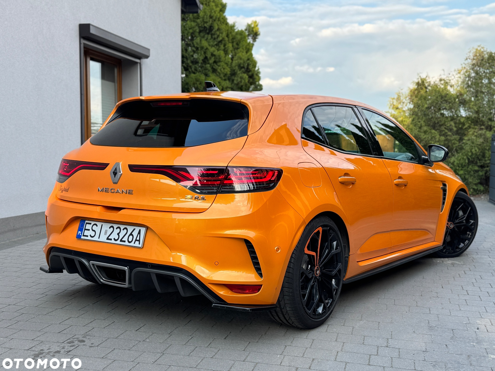 Renault Megane TCe 300 GPF R.S TROPHY - 2
