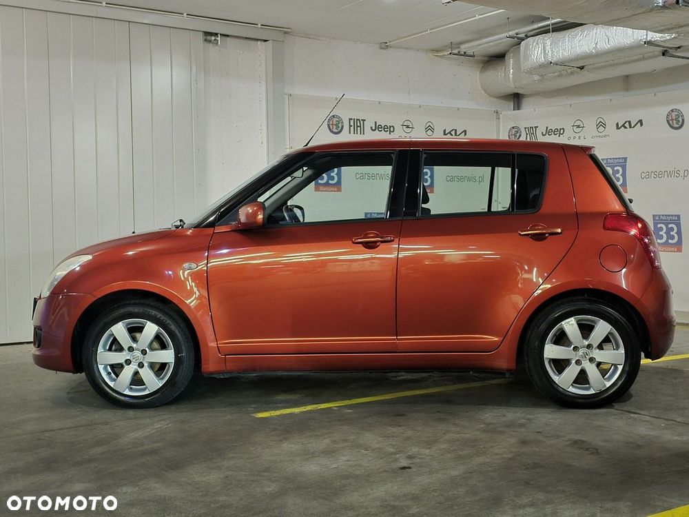 Suzuki Swift - 3