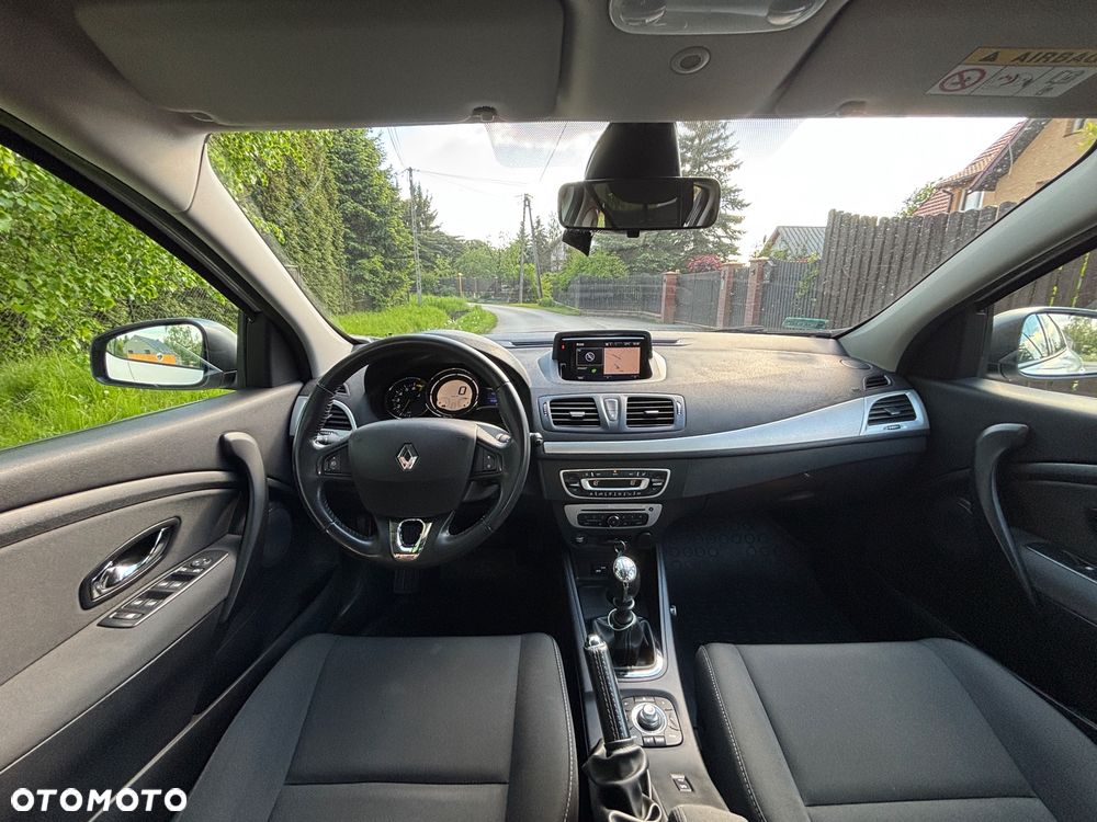 Renault Megane ENERGY TCe 130 Start & Stop LIMITED - 11