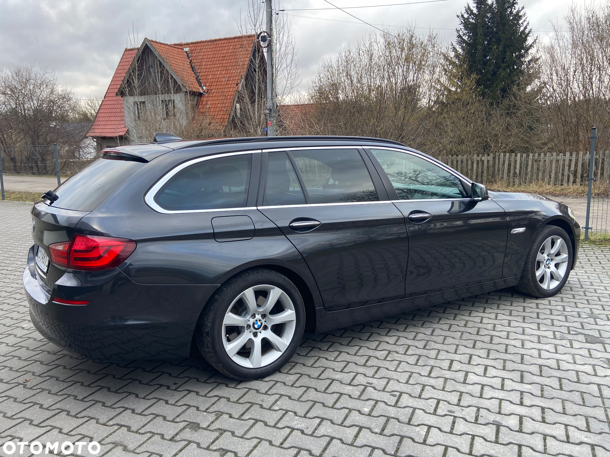 BMW Seria 5 525d xDrive Touring Modern Line - 11