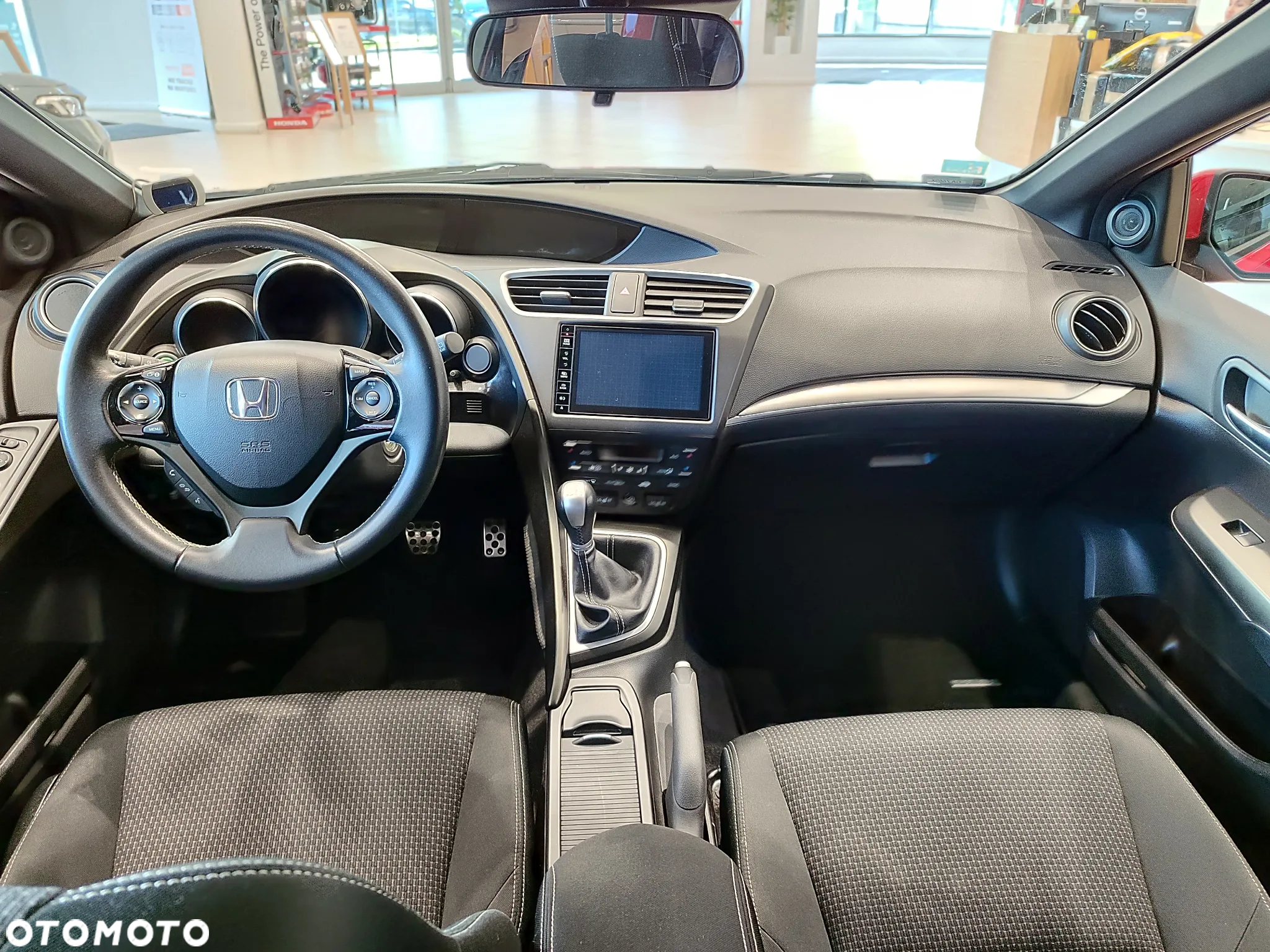 Honda Civic 1.8 Sport (Honda Connect+) - 12