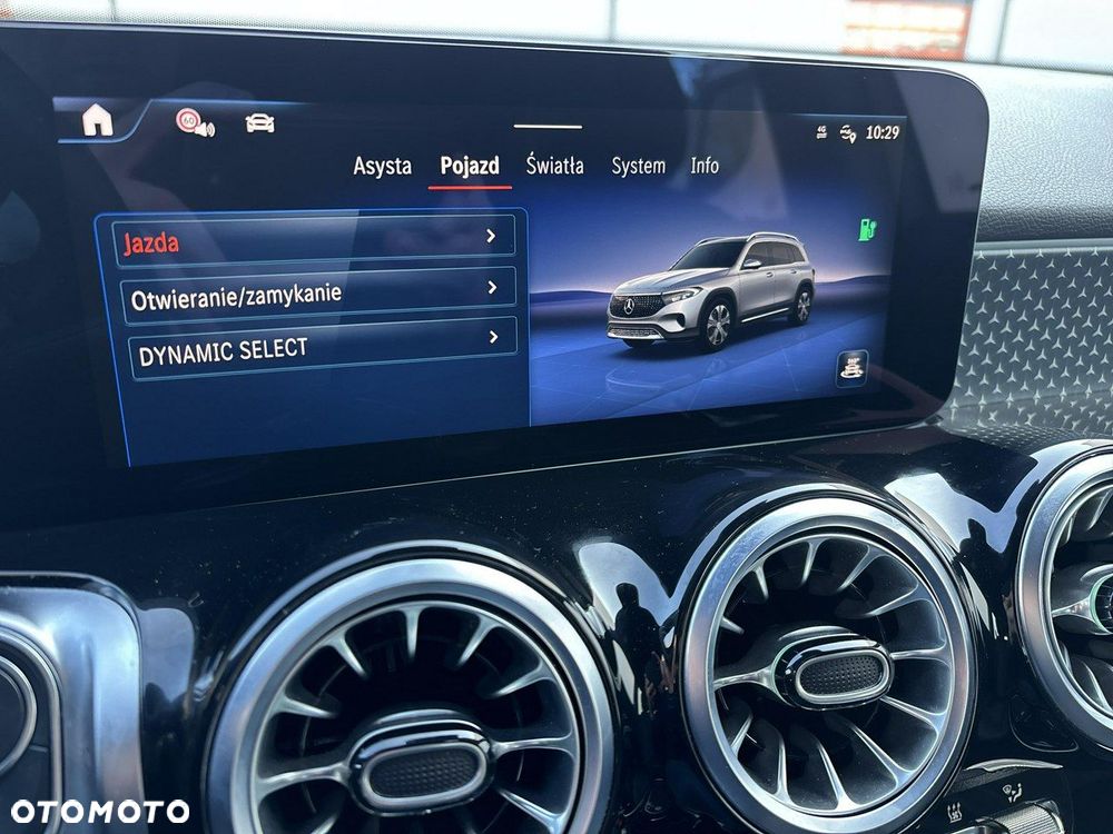 Mercedes-Benz EQB - 24