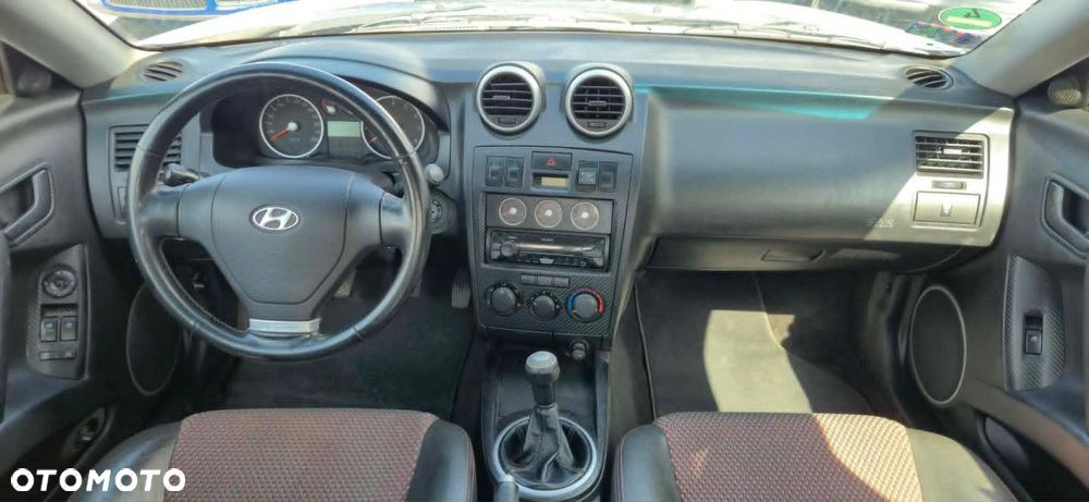 Hyundai Coupe - 7