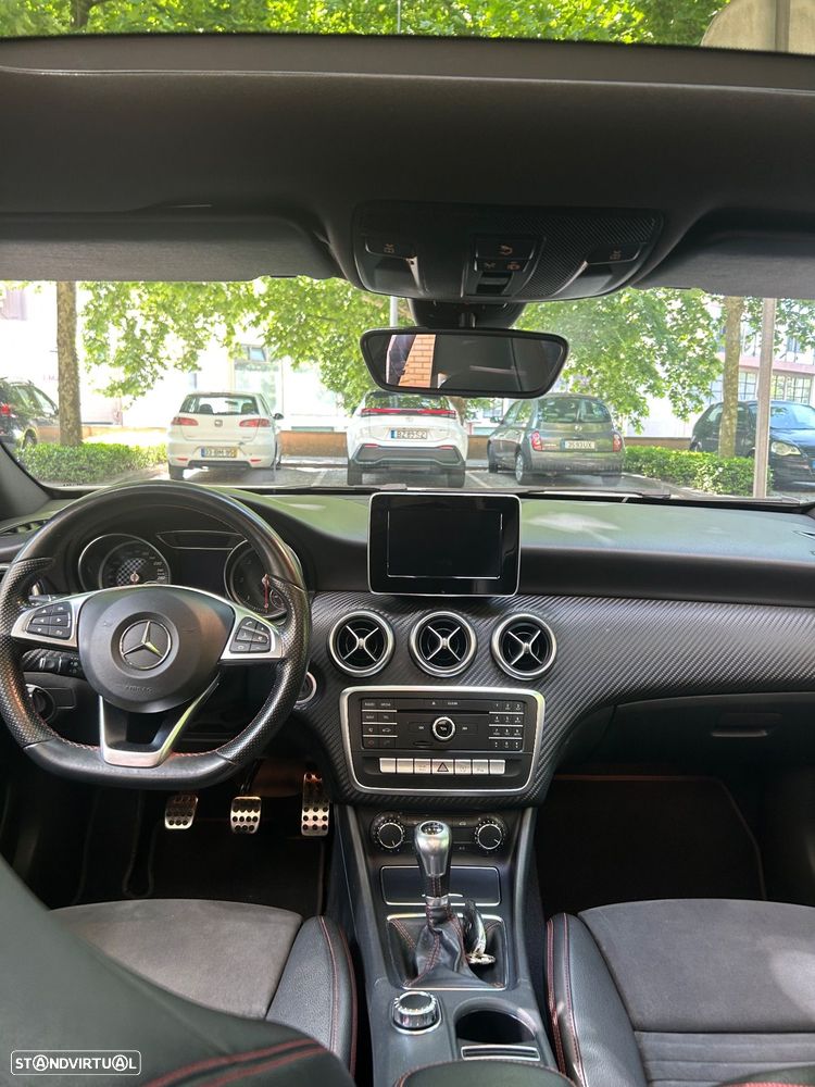 Mercedes-Benz A 200 d AMG Line - 13