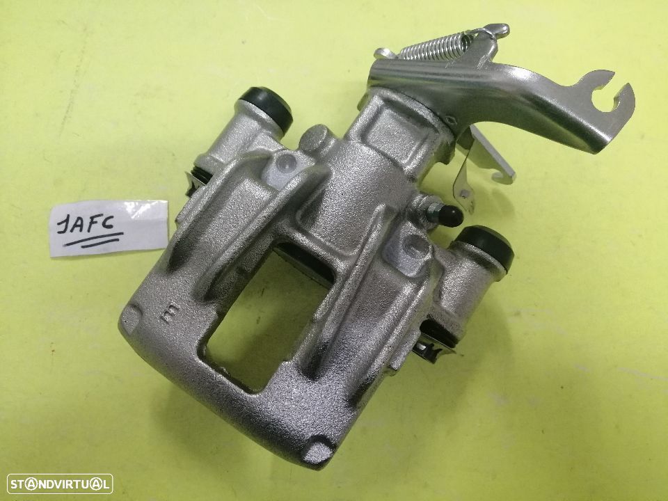 Pinças de travão rodas de trás Nissan Cabstar F24  NOVAS - 1