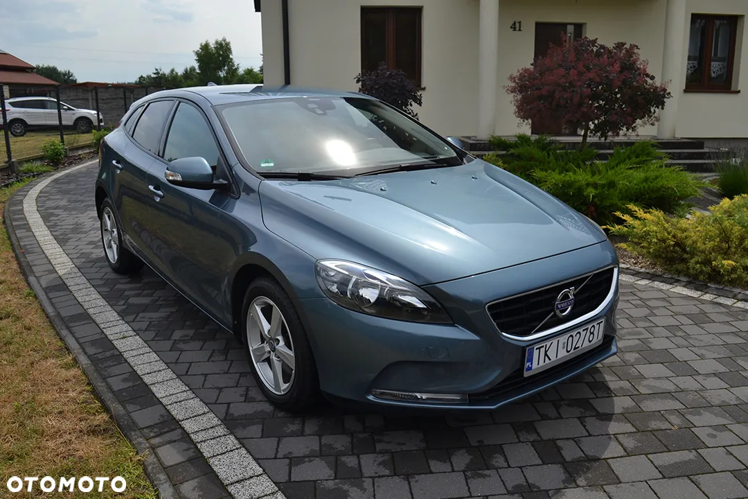 Volvo V40 T3 - 16