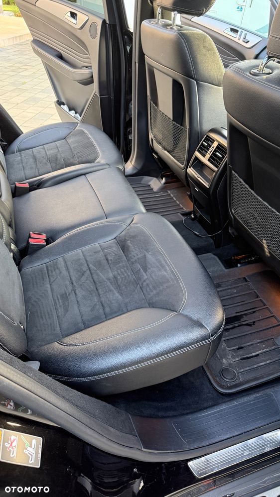 Mercedes-Benz ML 350 BlueTEC 4-Matic - 16