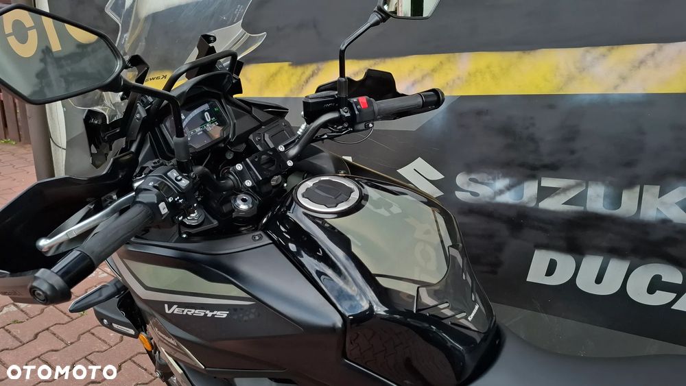 Kawasaki Versys 650 - 16