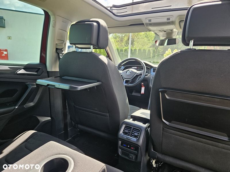 Volkswagen Tiguan - 10