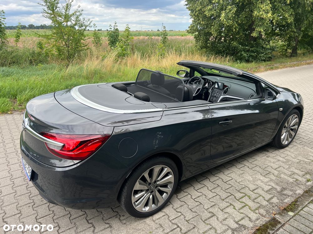 Opel Cascada - 26
